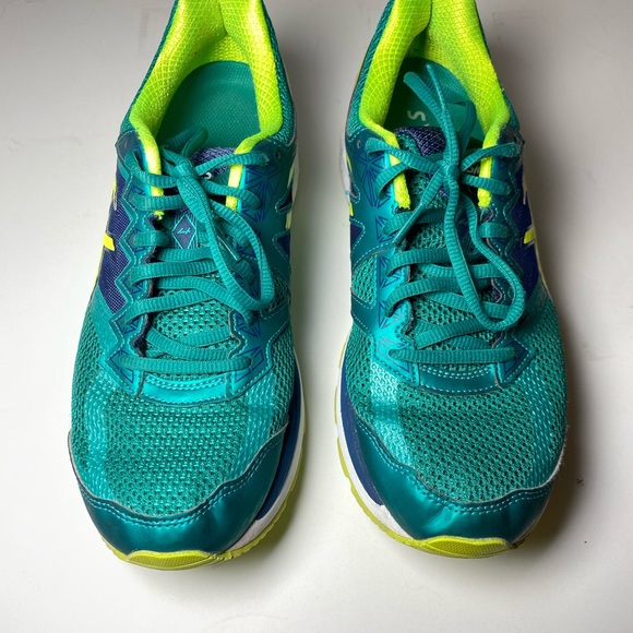 Asics GT 2000 v 4 Women's Running Shoes Size teal - Picture 5 of 8